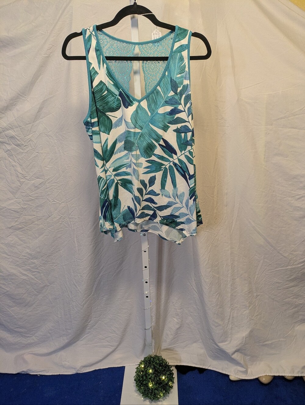 Linea Donatella Teal & White Tropical Leaf Tank Top